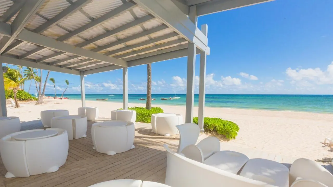 Hotel Corte Sea A102 Punta Cana